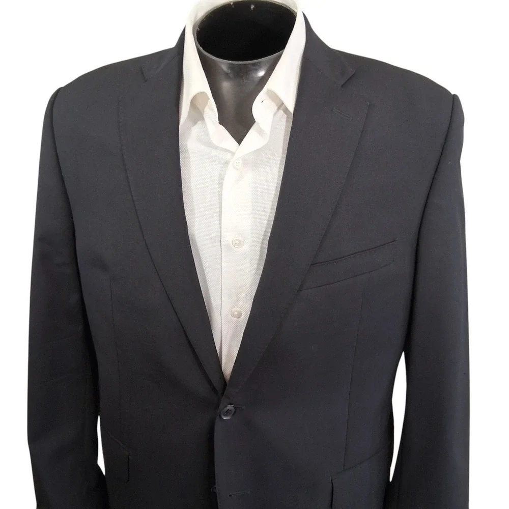 Saks Fifth Ave Sport Coat 42R Slim Solid Black Wool Blazer Modern Double Vent